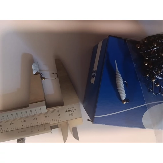 vmc 9147  10-es aranyfejjel - 3 mm sárgaréz fej 3 db